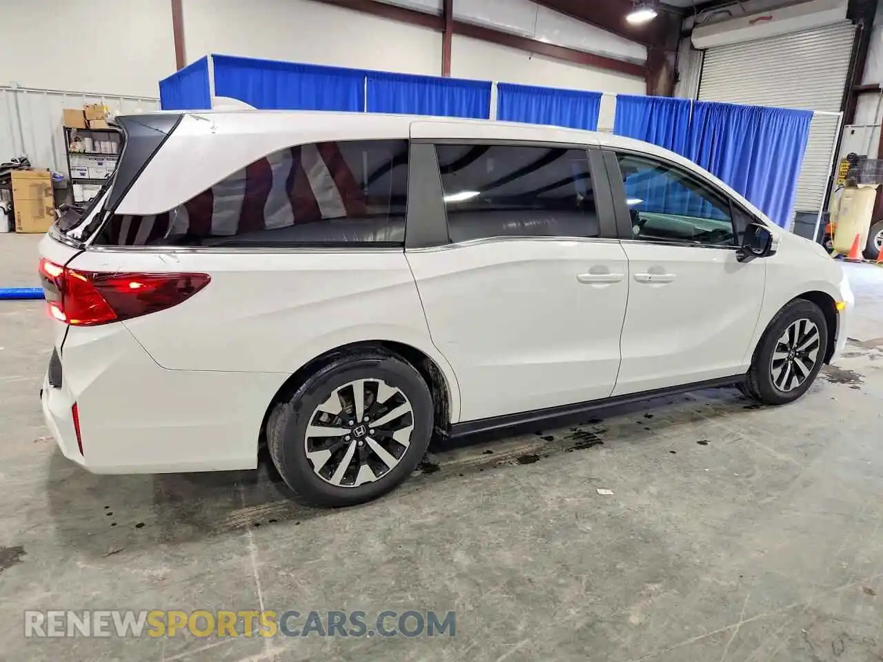 3 Photograph of a damaged car 5FNRL6H63SB078772 HONDA ODYSSEY 2025