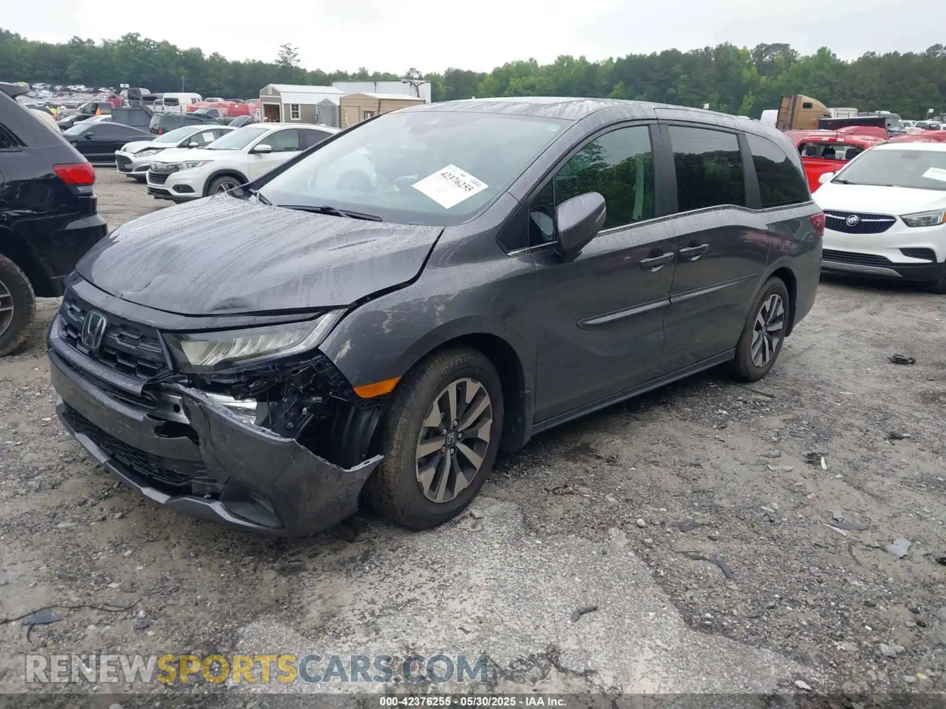 2 Photograph of a damaged car 5FNRL6H64SB032657 HONDA ODYSSEY 2025