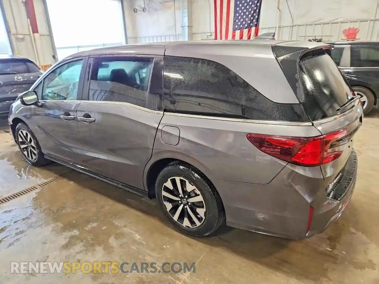 2 Photograph of a damaged car 5FNRL6H64SB058160 HONDA ODYSSEY 2025