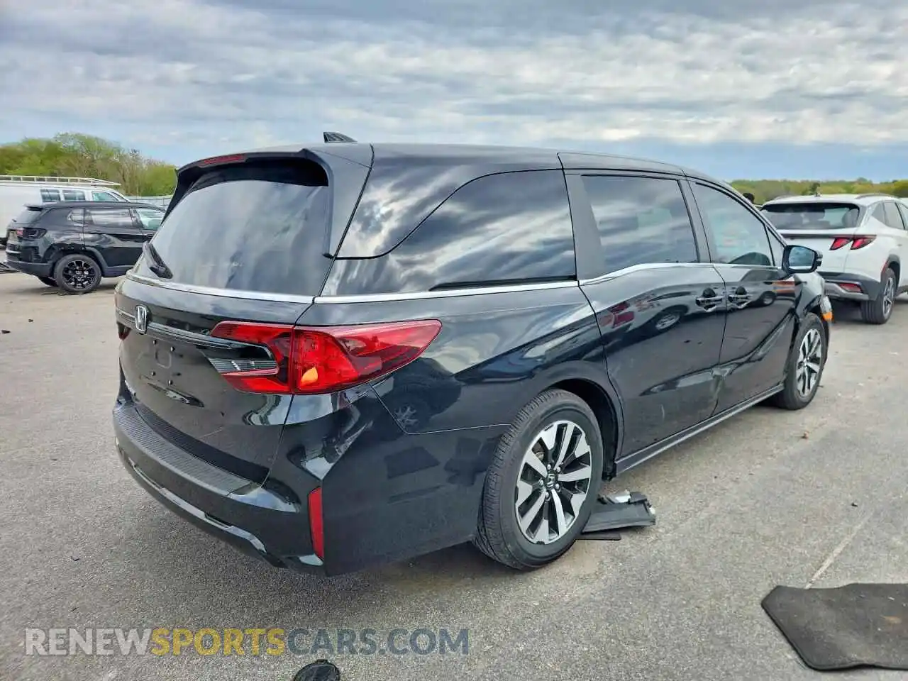 3 fotografías del automóvil dañado 5FNRL6H65SB077364 HONDA ODYSSEY 2025