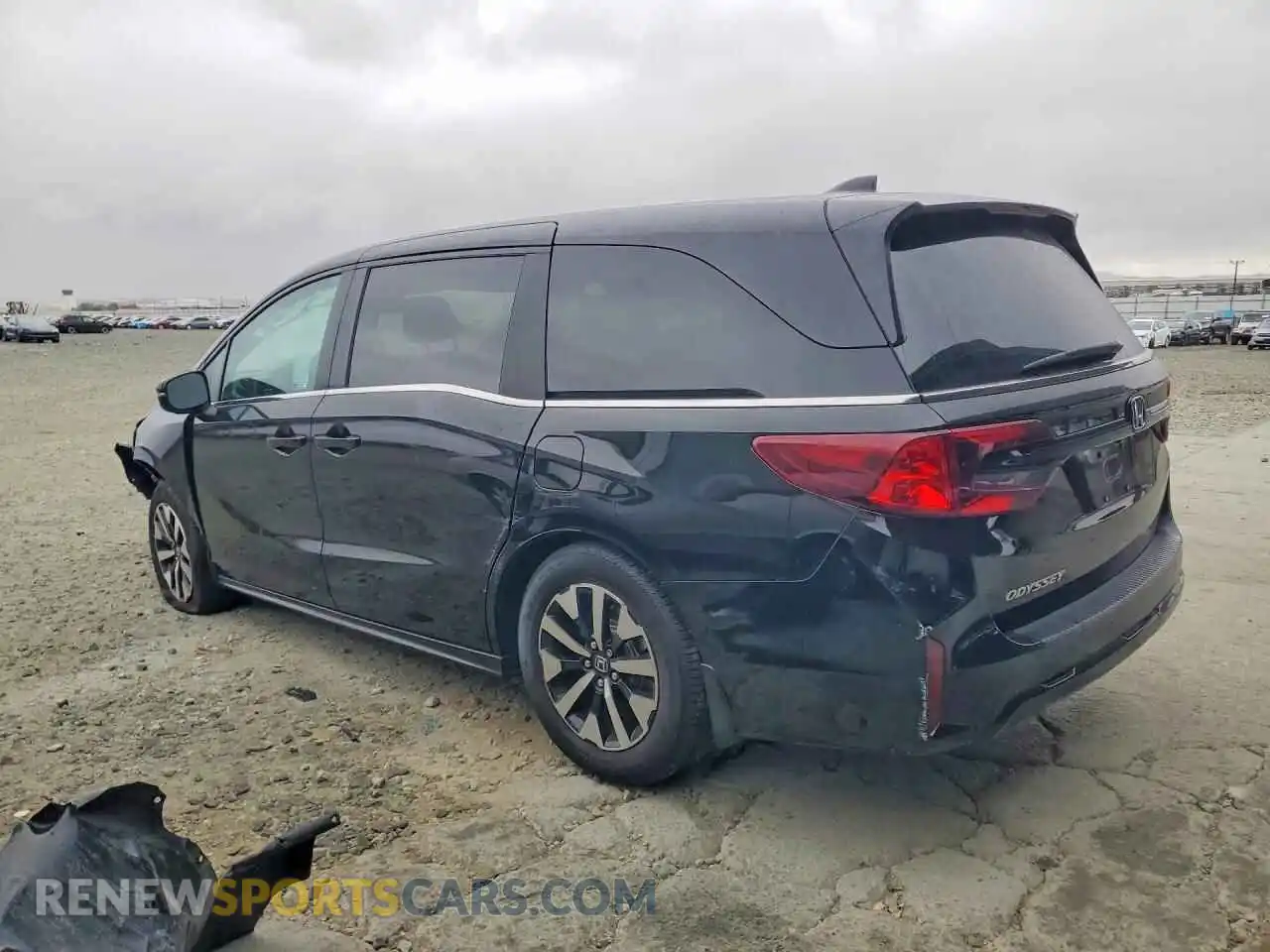 2 Photograph of a damaged car 5FNRL6H68SB069680 HONDA ODYSSEY 2025