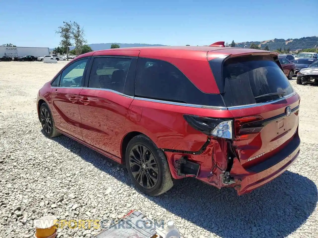 2 fotografías del automóvil dañado 5FNRL6H79SB056381 HONDA ODYSSEY 2025