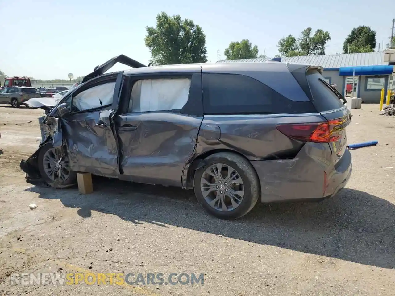 2 Photograph of a damaged car 5FNRL6H80SB014352 HONDA ODYSSEY 2025