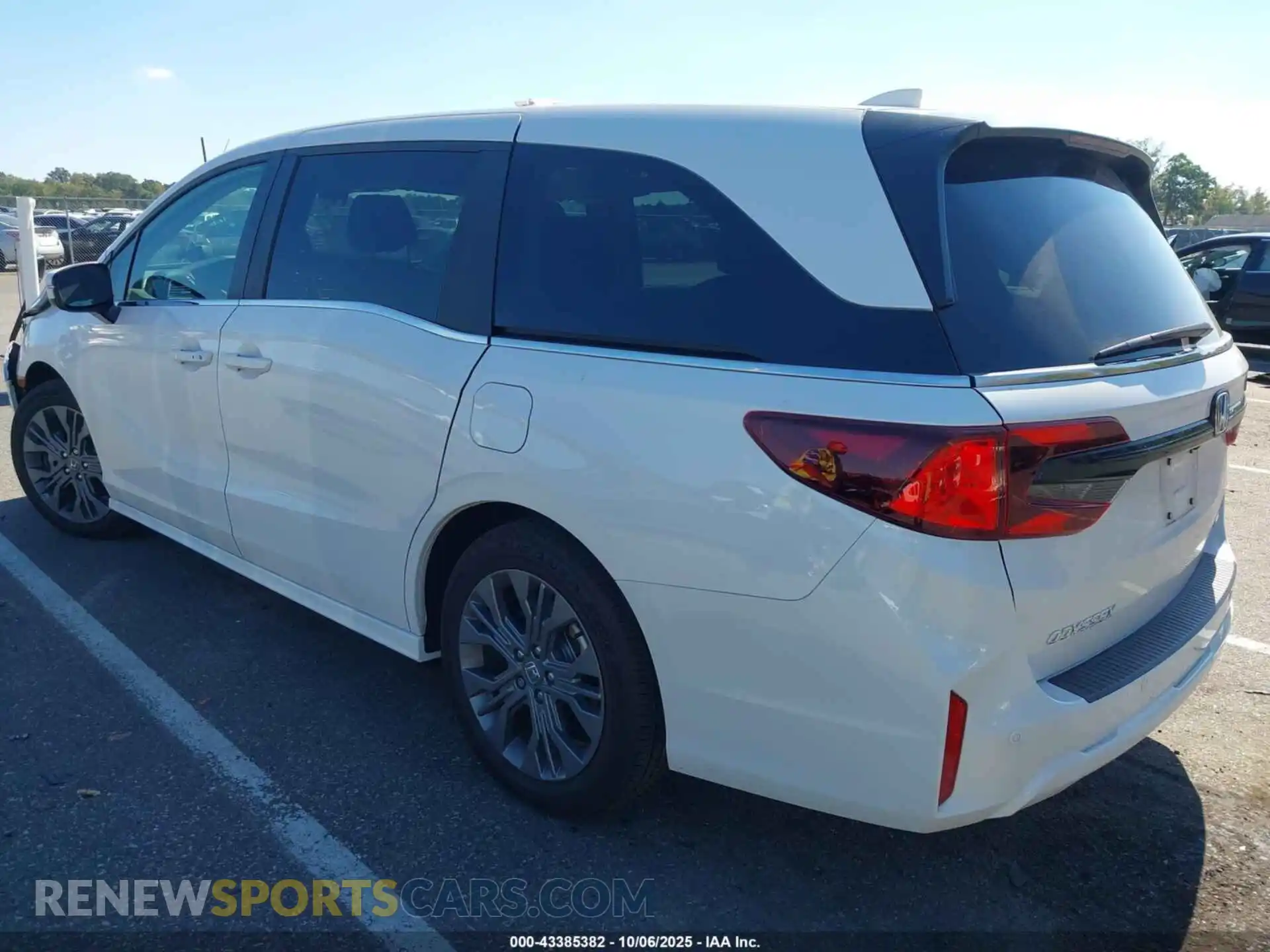 3 Фотография поврежденного автомобиля 5FNRL6H83SB047488 HONDA ODYSSEY 2025