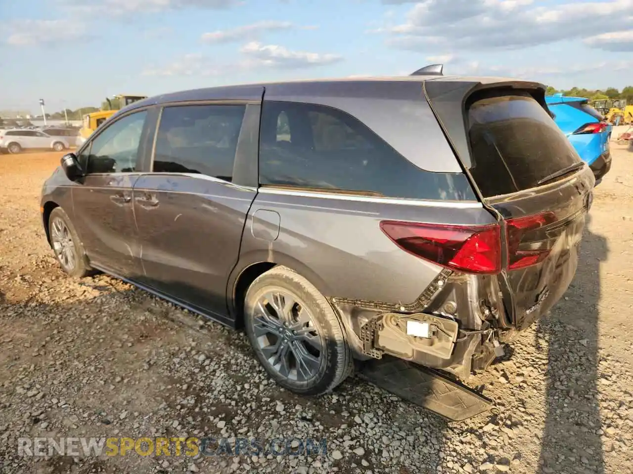 2 Photograph of a damaged car 5FNRL6H87SB038521 HONDA ODYSSEY 2025