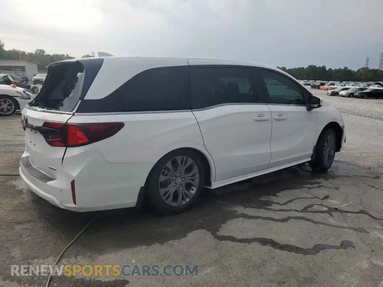 3 Photograph of a damaged car 5FNRL6H88SB054596 HONDA ODYSSEY 2025