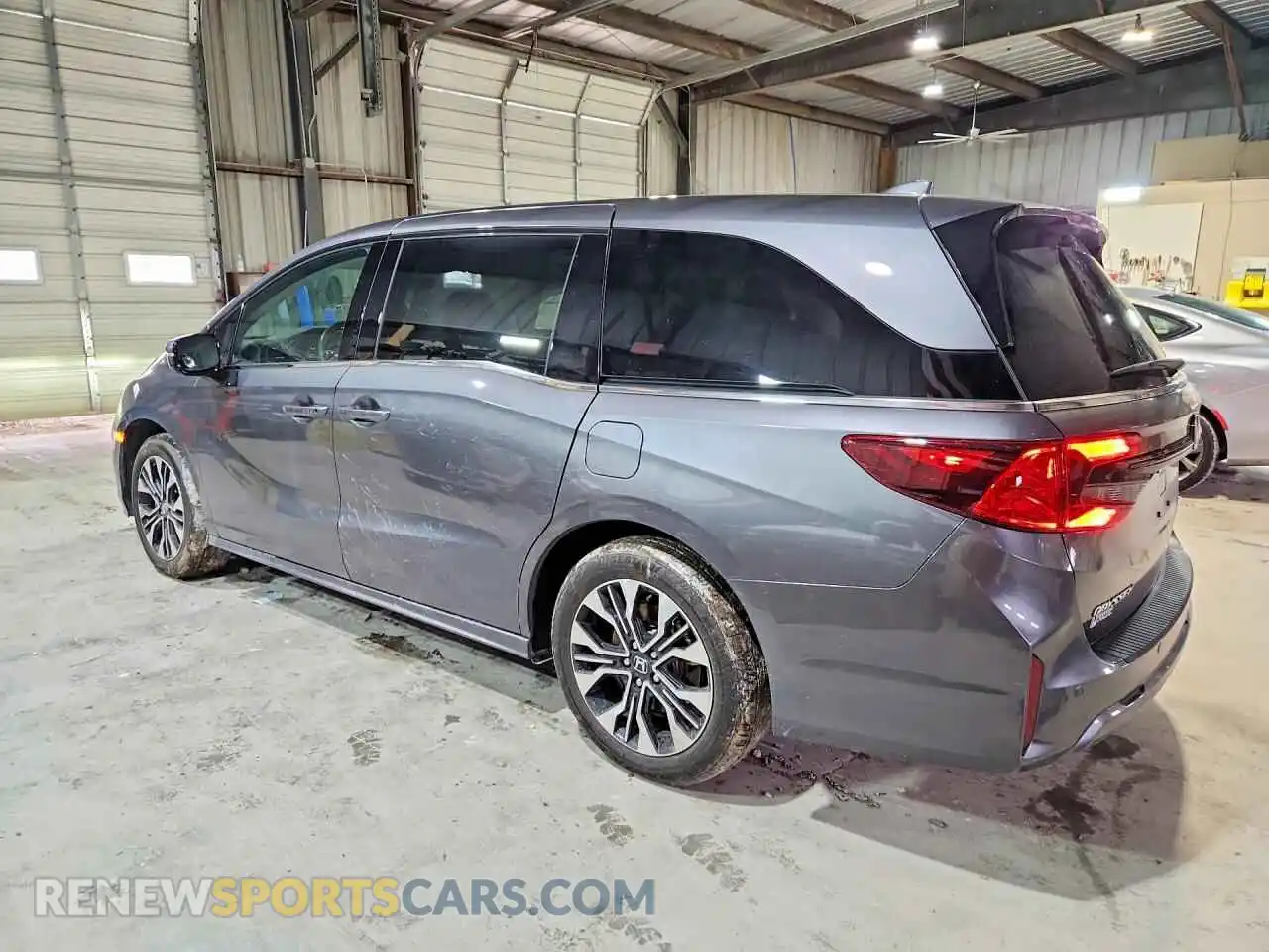 2 fotografías del automóvil dañado 5FNRL6H95SB053530 HONDA ODYSSEY 2025