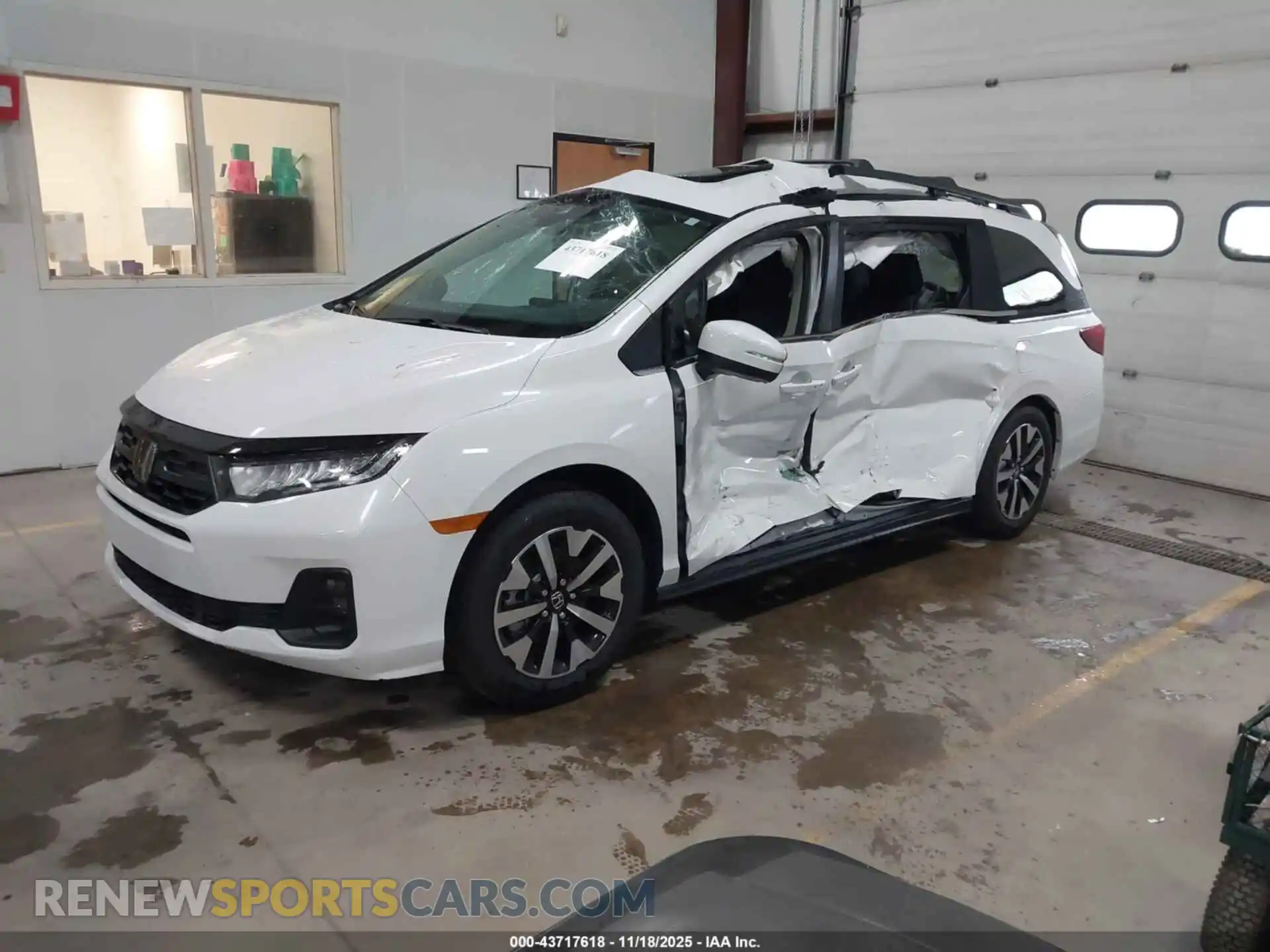2 fotografías del automóvil dañado 5FNRL6H63TB001501 HONDA ODYSSEY 2026