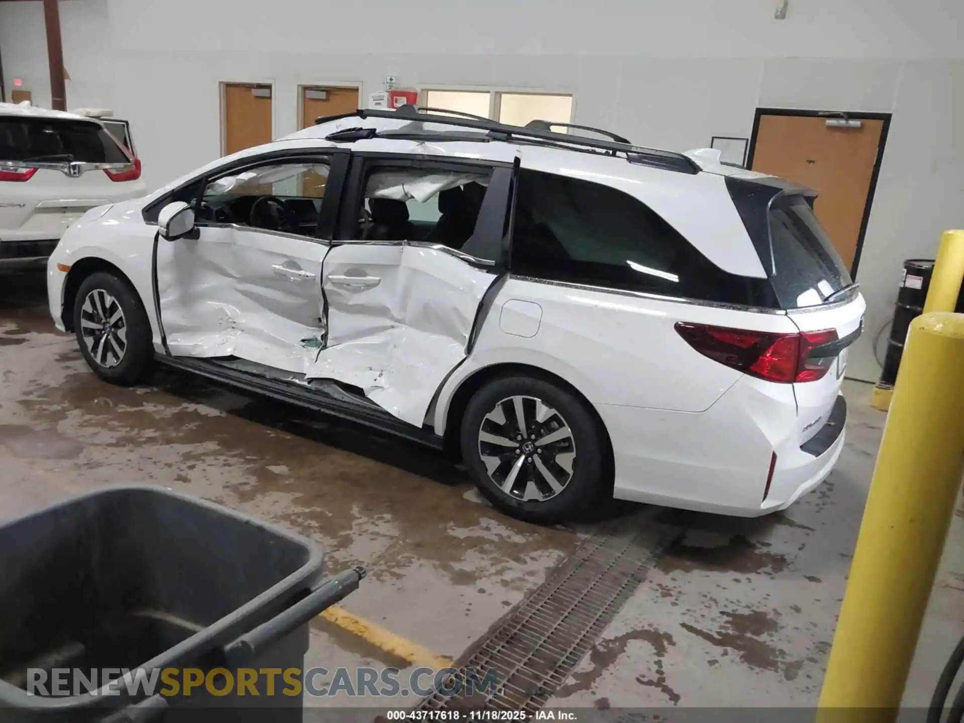 3 fotografías del automóvil dañado 5FNRL6H63TB001501 HONDA ODYSSEY 2026