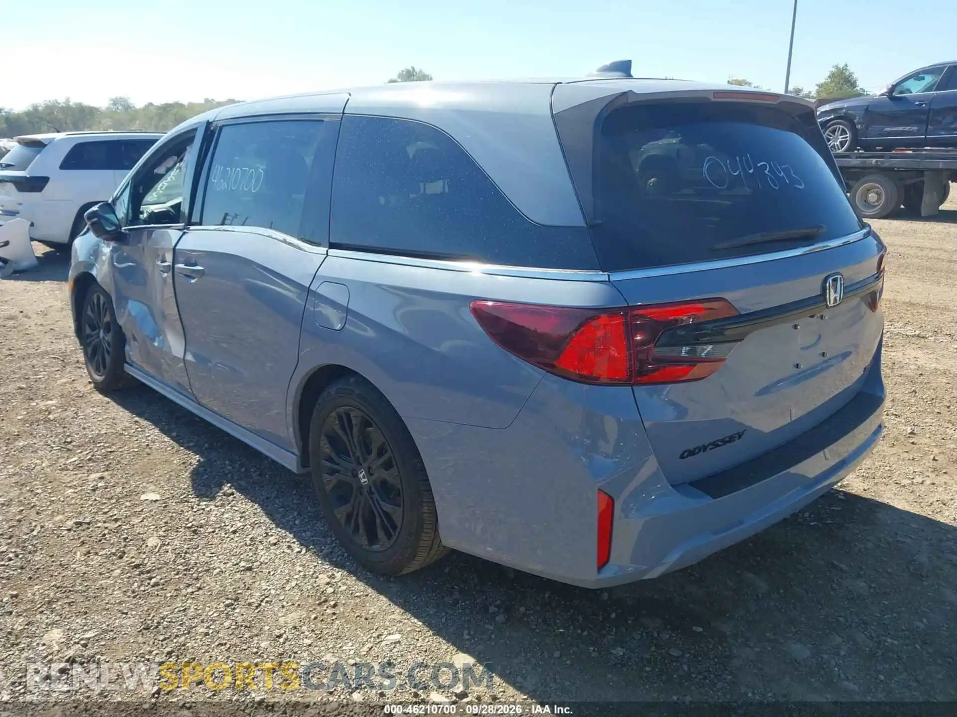 3 Фотография поврежденного автомобиля 5FNRL6H75TB044343 HONDA ODYSSEY 2026