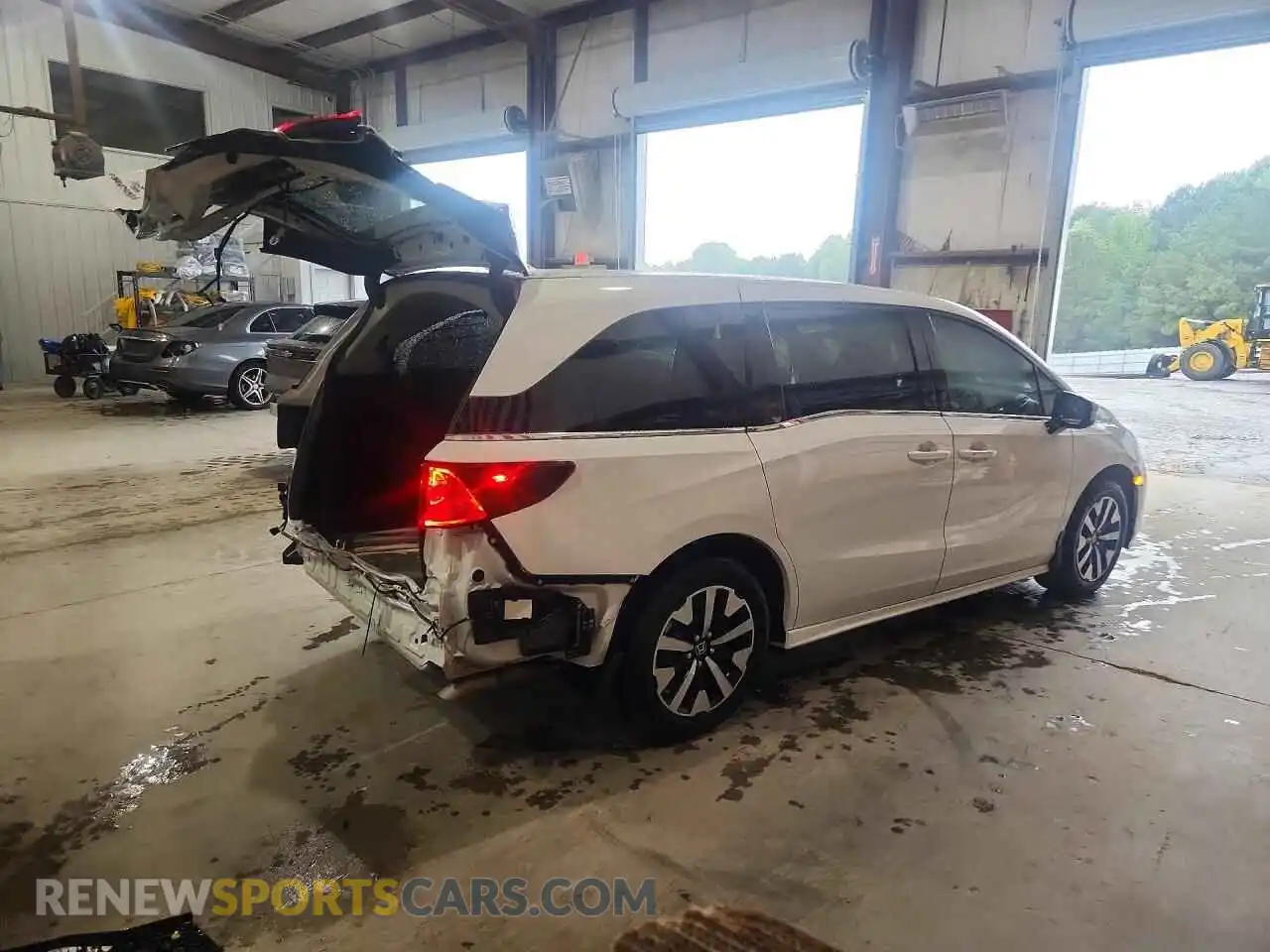 3 fotografías del automóvil dañado 5FNRL6H97TB049979 HONDA ODYSSEY 2026