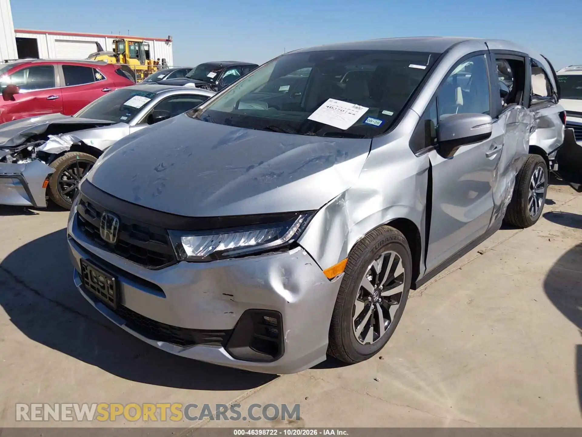 2 fotografías del automóvil dañado 5FNRL6H62VB002870 HONDA ODYSSEY 2027