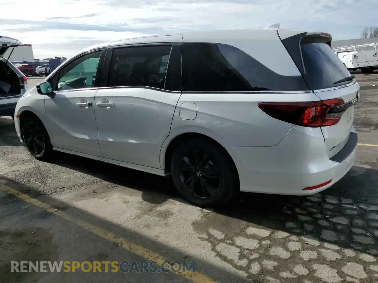 2 Photograph of a damaged car 5FNRL6H77PB021703 HONDA ODYSSEY SP 2023