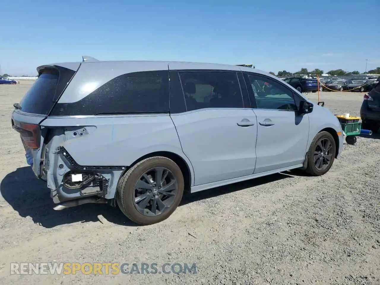 3 Photograph of a damaged car 5FNRL6H72RB048200 HONDA ODYSSEY SP 2024