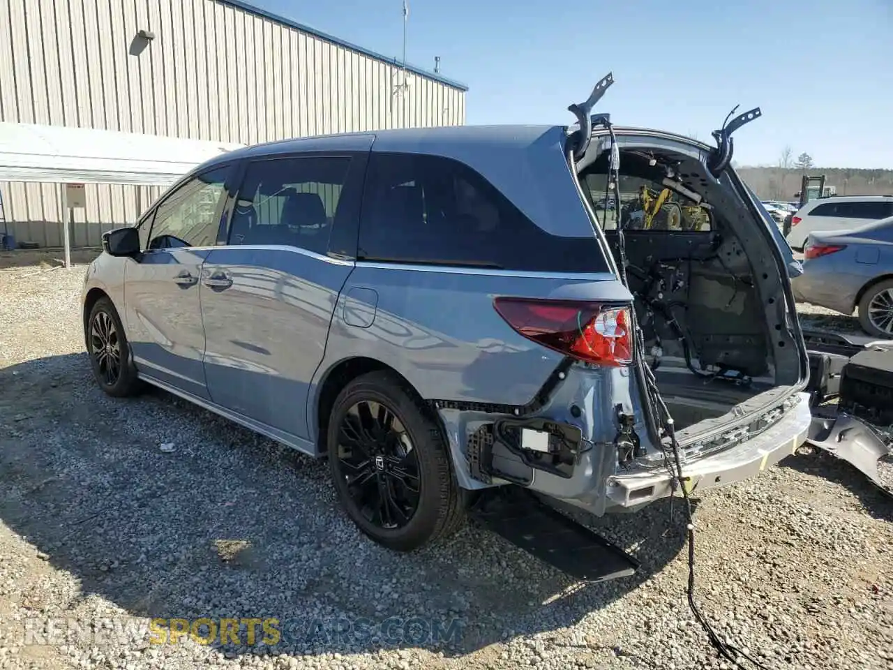 2 Photograph of a damaged car 5FNRL6H72SB011329 HONDA ODYSSEY SP 2025