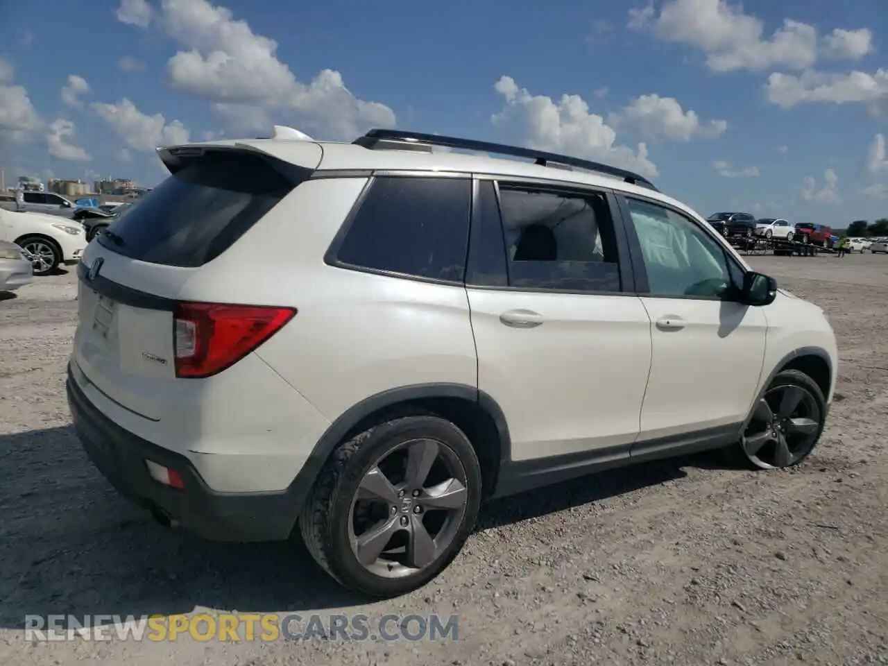 3 Photograph of a damaged car 5FNYF7H99KB001259 HONDA PASSPORT 2019
