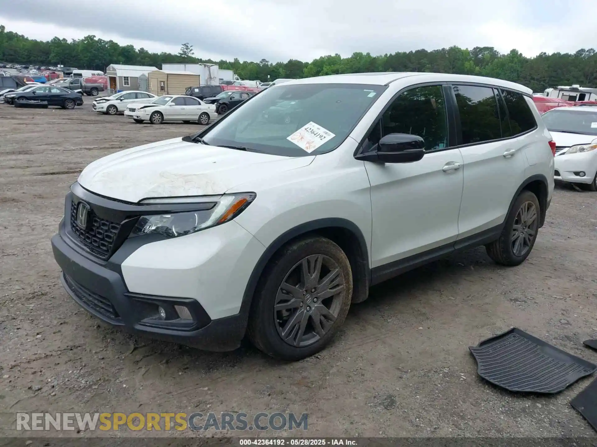 2 fotografías del automóvil dañado 5FNYF7H58MB015881 HONDA PASSPORT 2021
