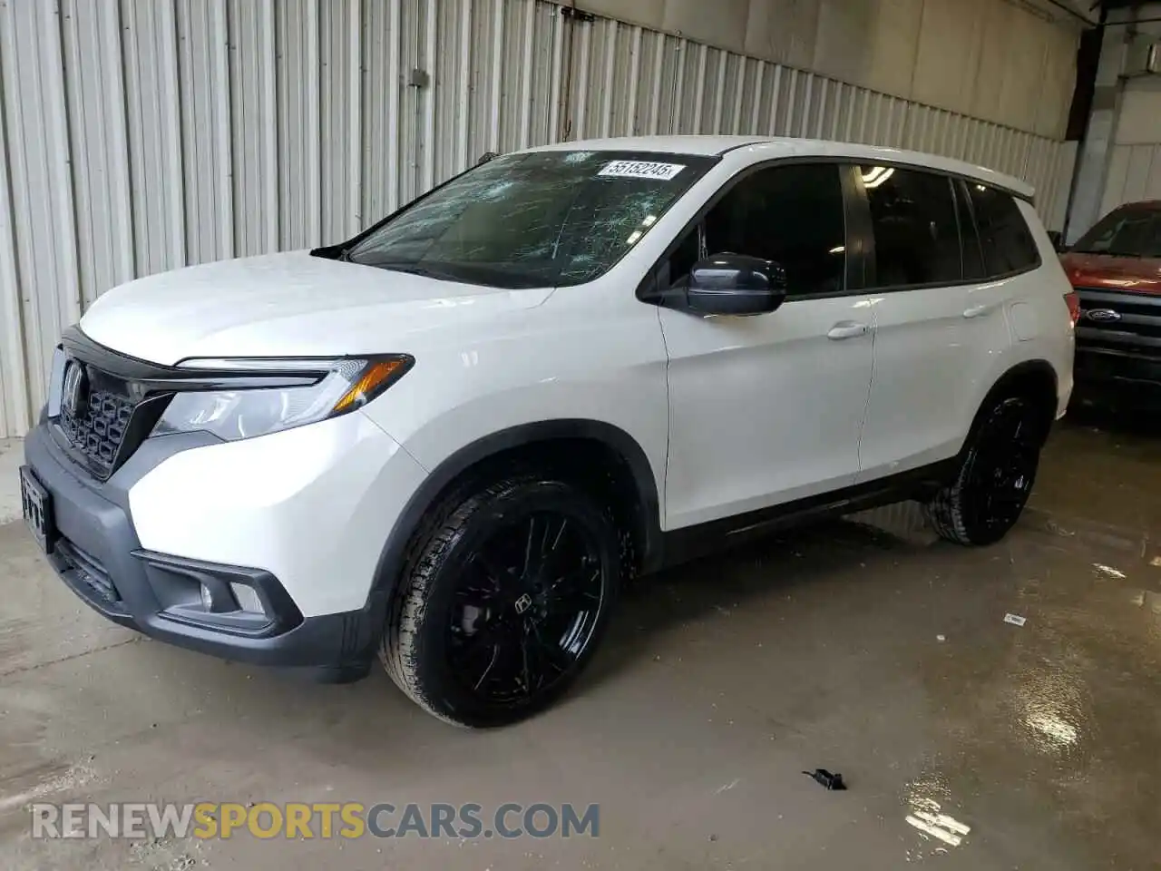 1 Photograph of a damaged car 5FNYF8H23MB015931 HONDA PASSPORT 2021