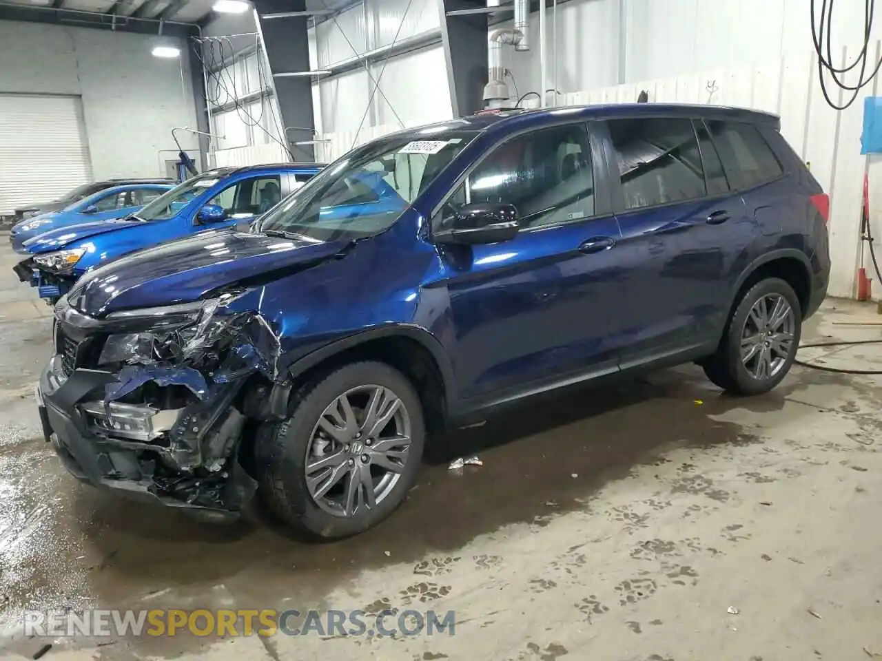 1 Photograph of a damaged car 5FNYF8H50MB015461 HONDA PASSPORT 2021