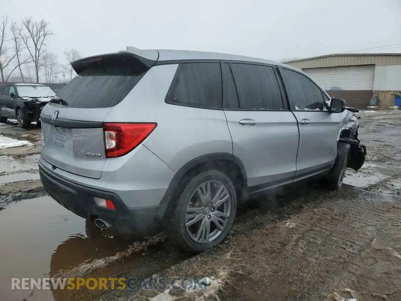 3 Photograph of a damaged car 5FNYF8H50MB033538 HONDA PASSPORT 2021