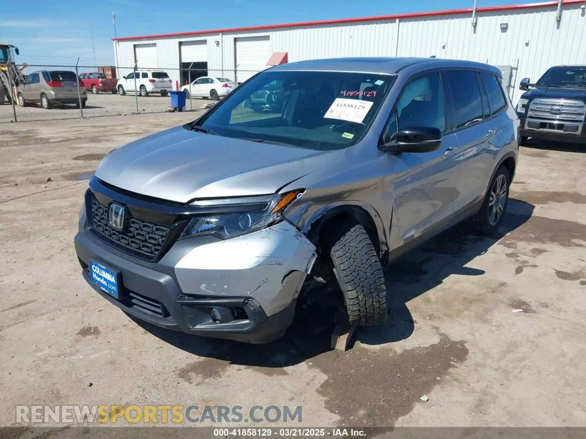 2 Photograph of a damaged car 5FNYF8H51MB024752 HONDA PASSPORT 2021