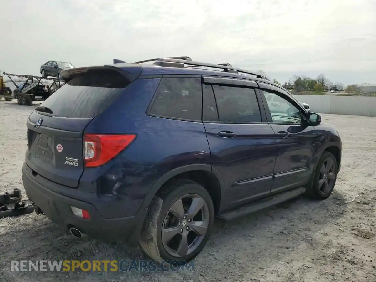 3 Photograph of a damaged car 5FNYF8H99MB042984 HONDA PASSPORT 2021