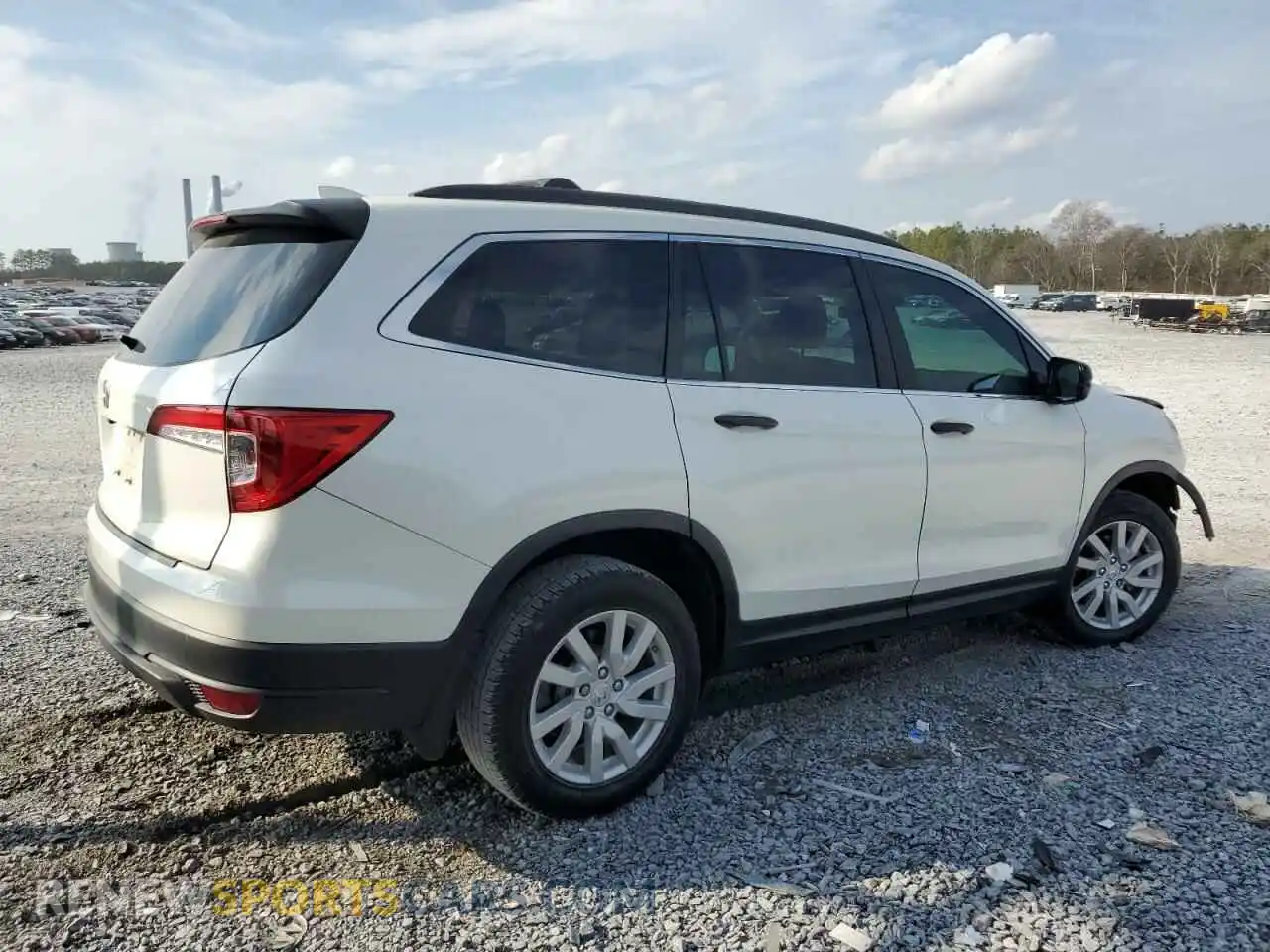 3 Photograph of a damaged car 5FNYF5H16KB037151 HONDA PILOT 2019