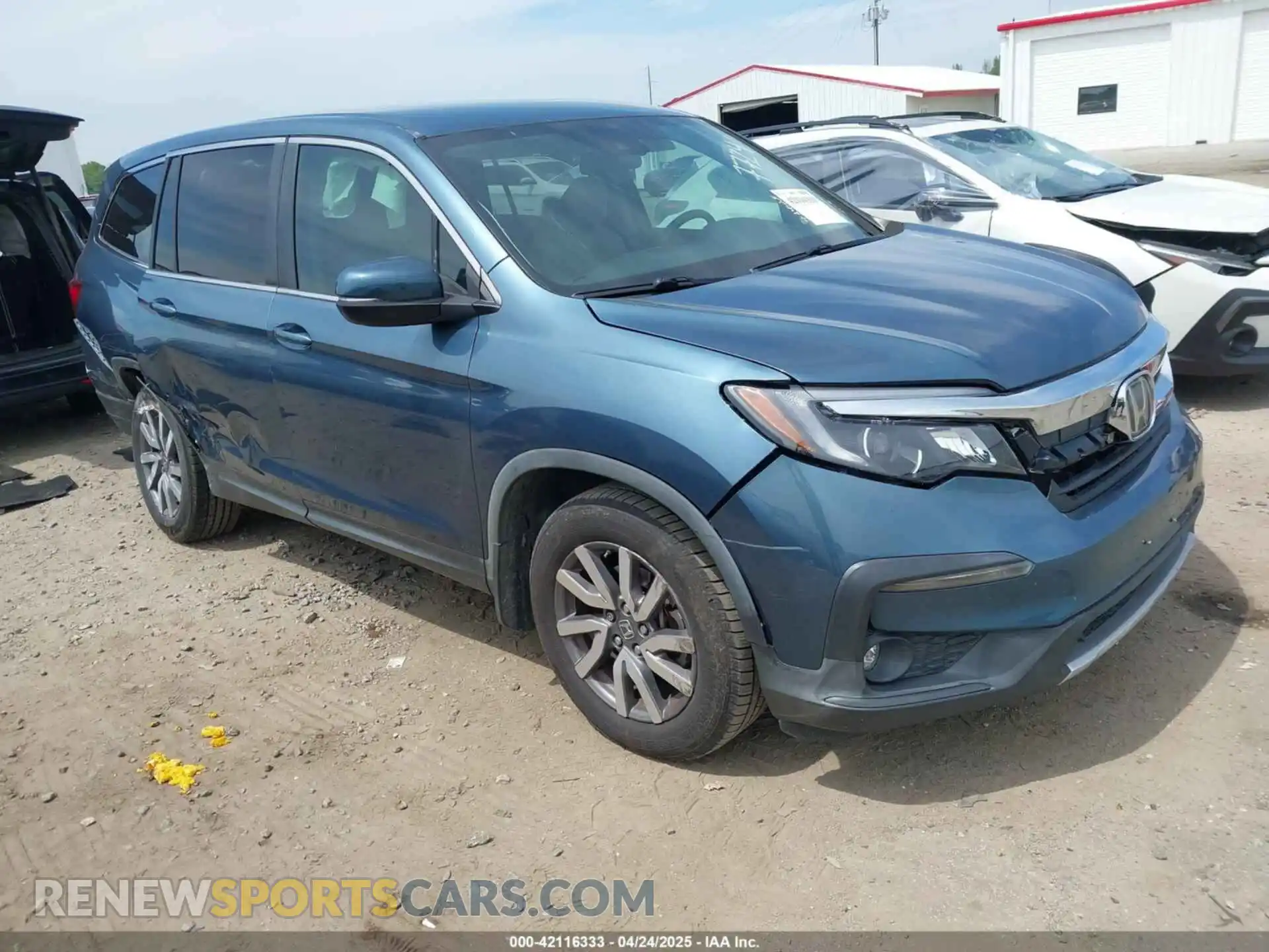 1 Photograph of a damaged car 5FNYF5H32KB017724 HONDA PILOT 2019