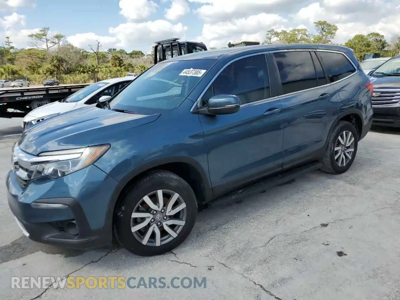 1 Photograph of a damaged car 5FNYF5H34KB033391 HONDA PILOT 2019