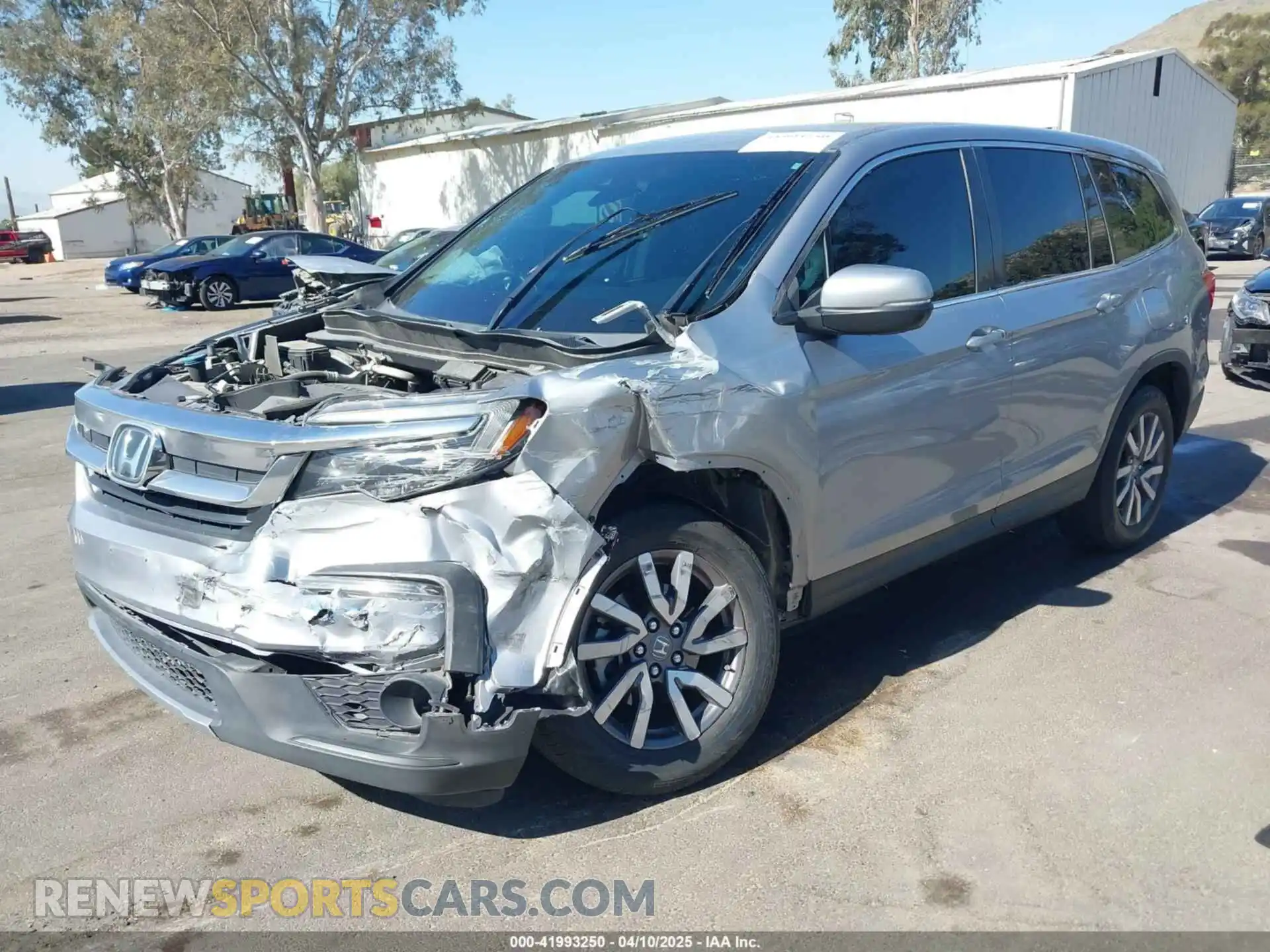 2 Photograph of a damaged car 5FNYF5H38KB027240 HONDA PILOT 2019