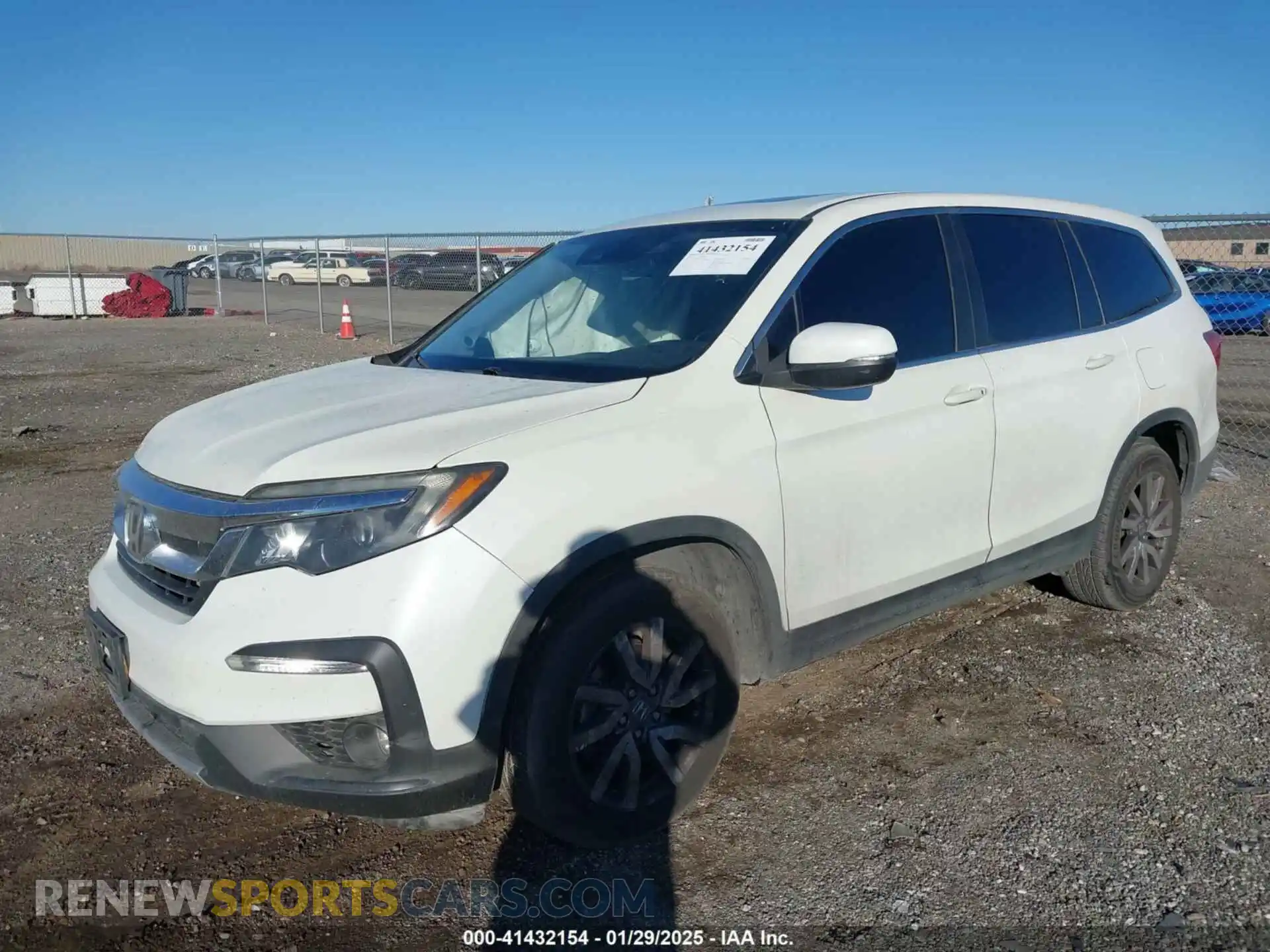 2 Photograph of a damaged car 5FNYF5H4XKB009301 HONDA PILOT 2019