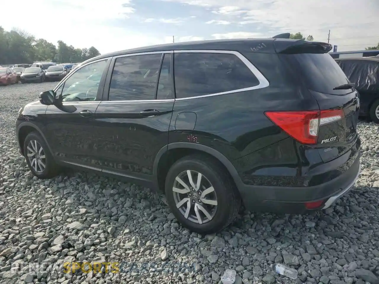 2 Photograph of a damaged car 5FNYF5H53KB043959 HONDA PILOT 2019