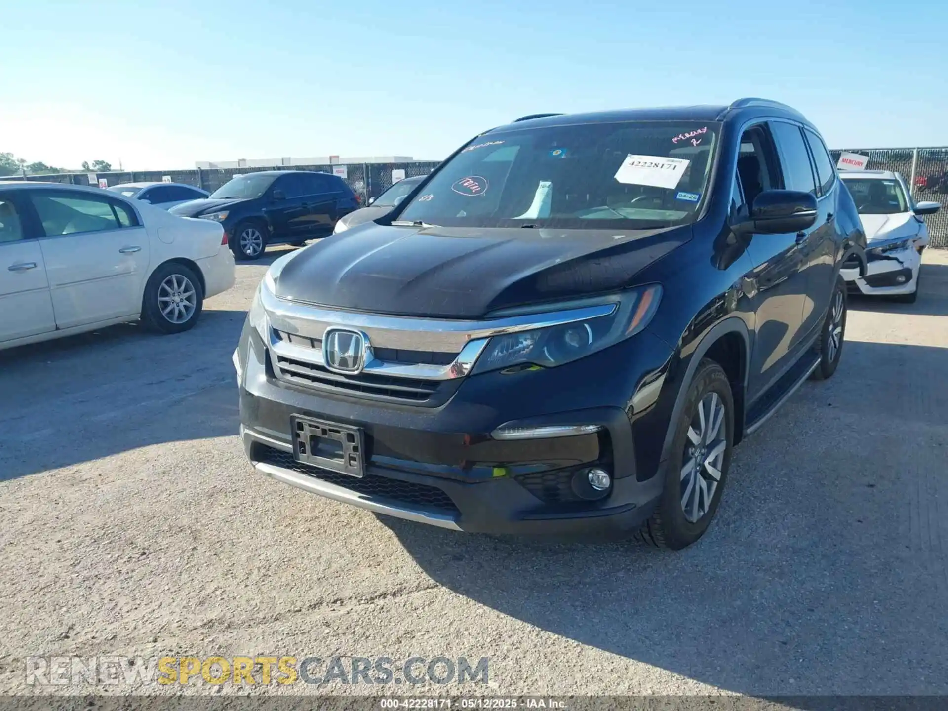 2 Photograph of a damaged car 5FNYF5H56KB023379 HONDA PILOT 2019