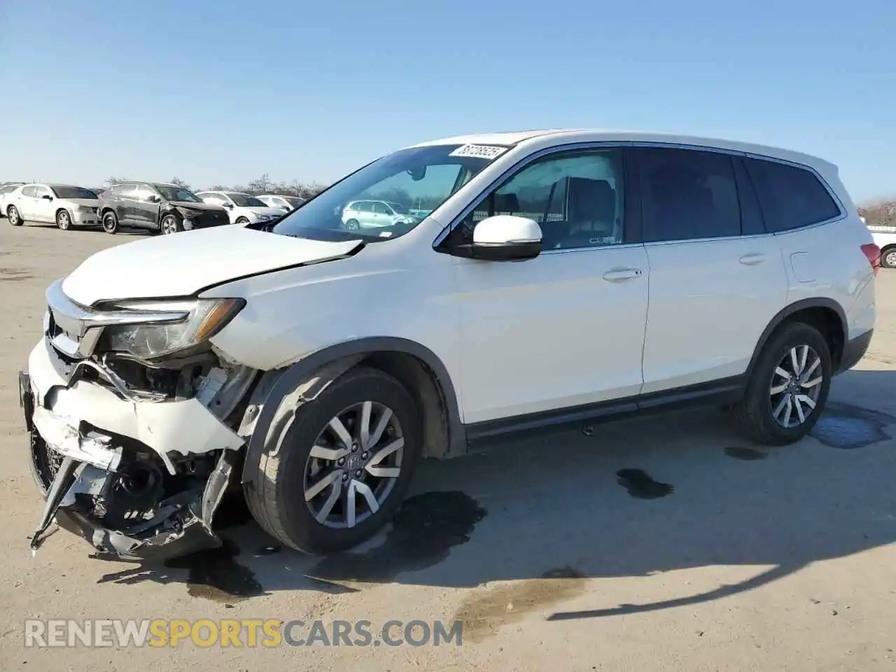 1 Photograph of a damaged car 5FNYF5H56KB035354 HONDA PILOT 2019