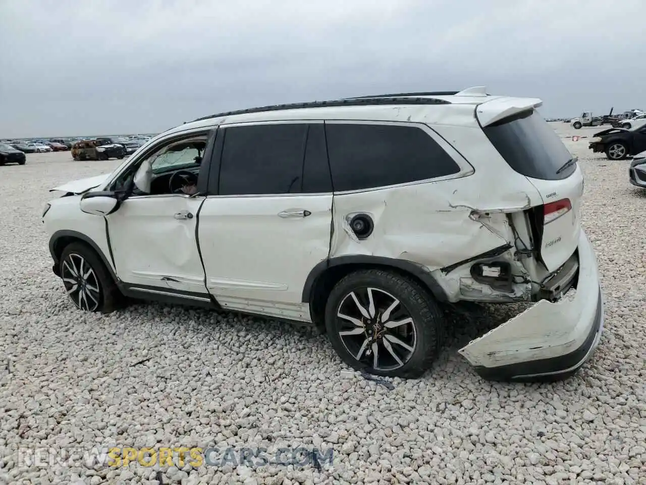 2 Photograph of a damaged car 5FNYF5H66KB017431 HONDA PILOT 2019
