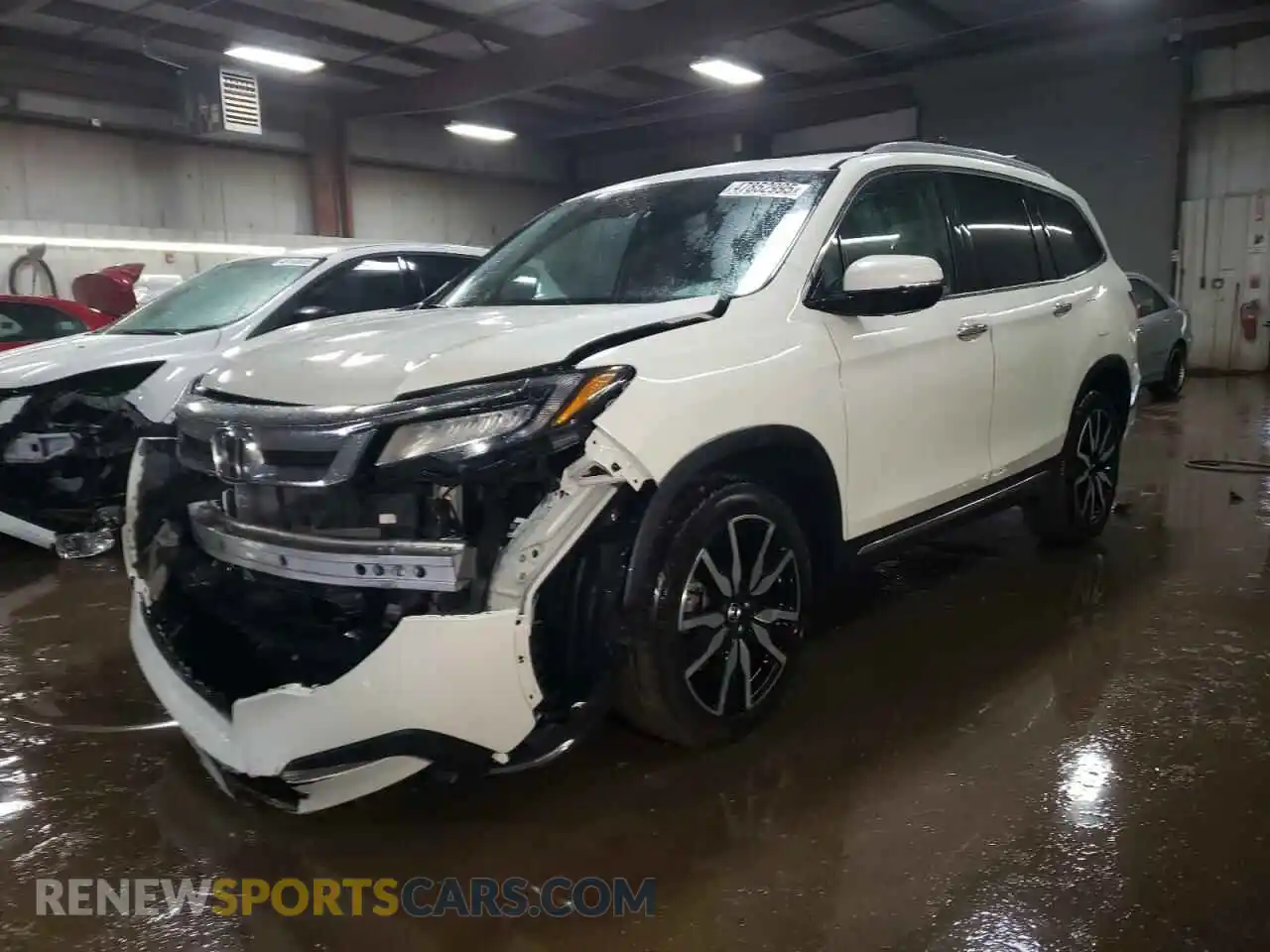 1 Photograph of a damaged car 5FNYF6H01KB060219 HONDA PILOT 2019