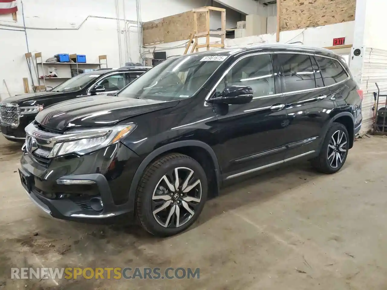 1 Photograph of a damaged car 5FNYF6H08KB042994 HONDA PILOT 2019