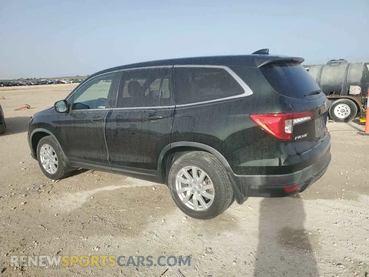 2 fotografías del automóvil dañado 5FNYF6H12KB056429 HONDA PILOT 2019