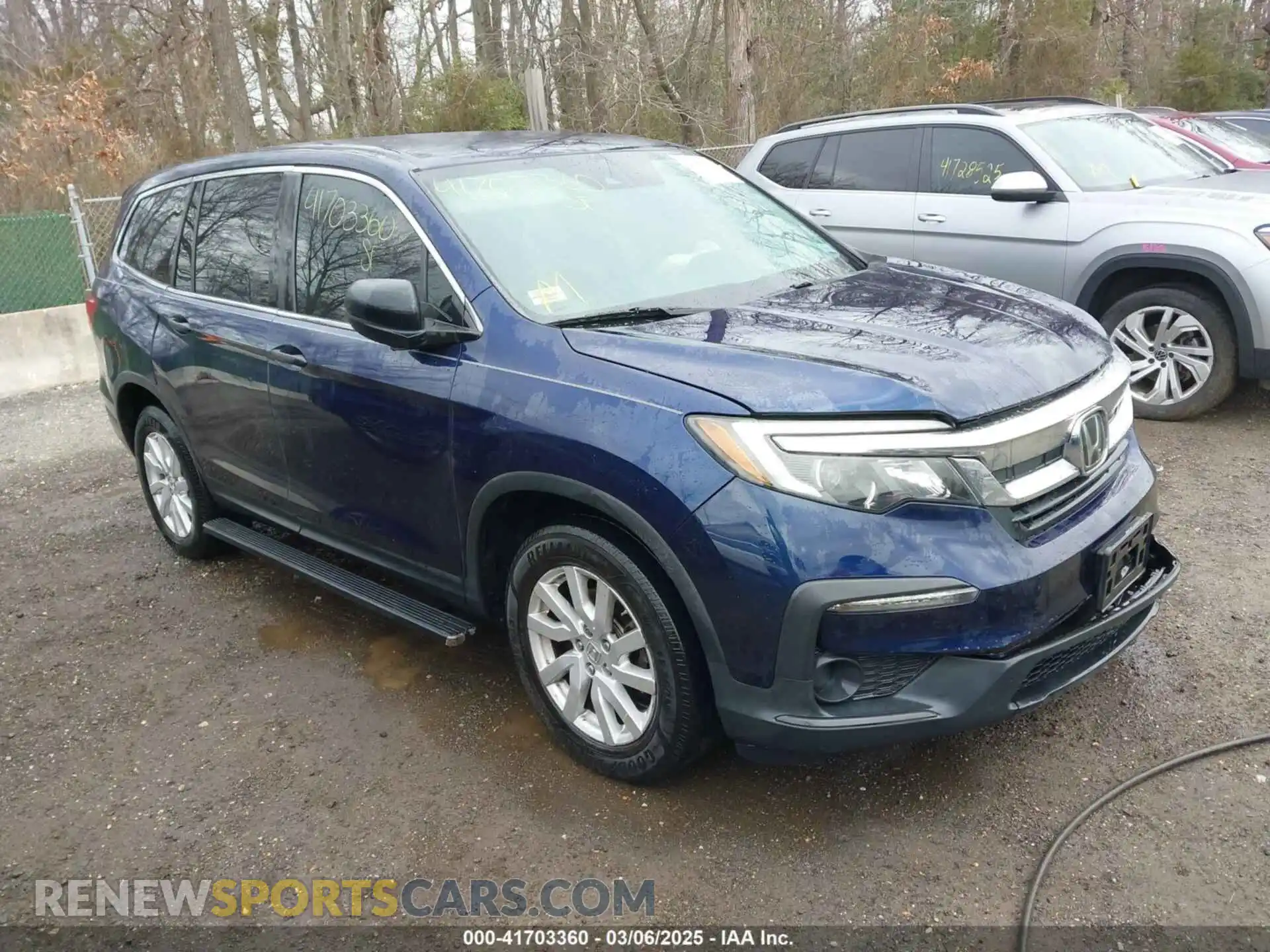 1 Photograph of a damaged car 5FNYF6H12KB070878 HONDA PILOT 2019