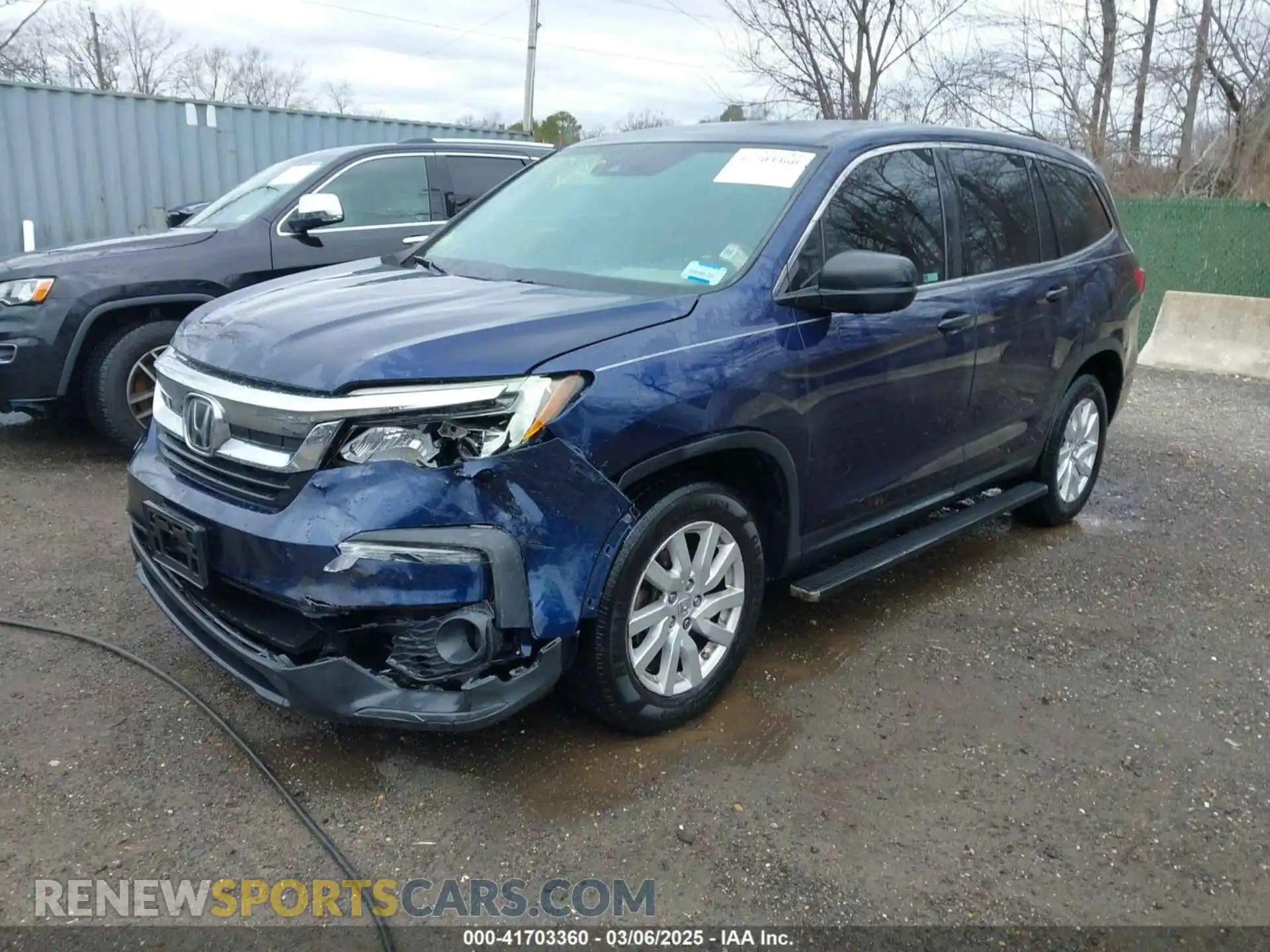 2 Photograph of a damaged car 5FNYF6H12KB070878 HONDA PILOT 2019