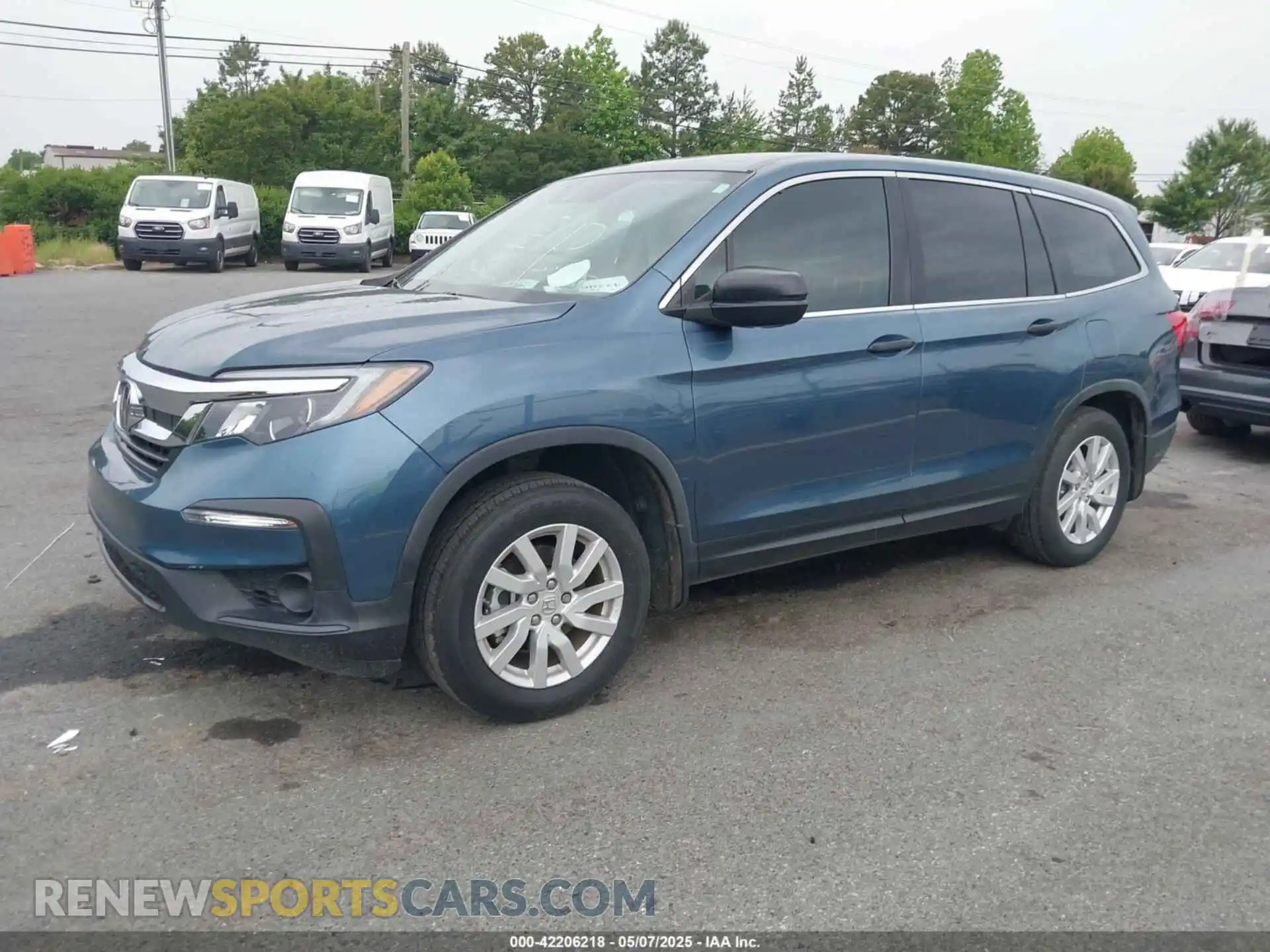 2 Photograph of a damaged car 5FNYF6H19KB082025 HONDA PILOT 2019