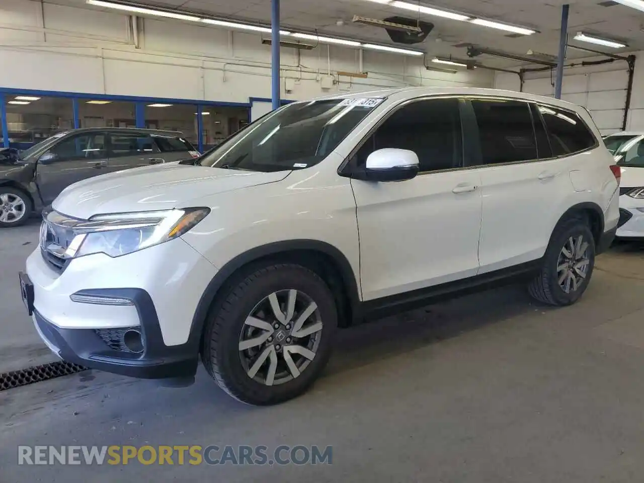 1 Photograph of a damaged car 5FNYF6H37KB065015 HONDA PILOT 2019