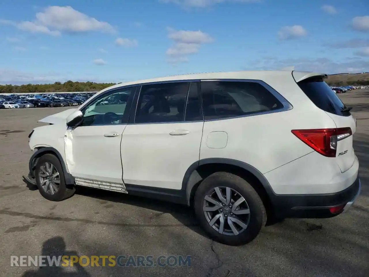 2 Photograph of a damaged car 5FNYF6H50KB076830 HONDA PILOT 2019