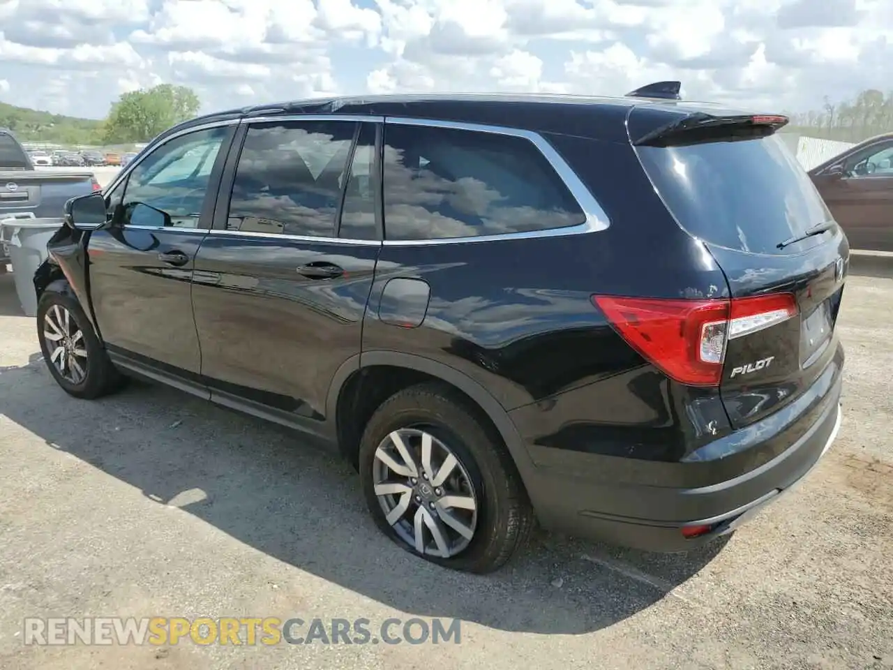 2 Photograph of a damaged car 5FNYF6H59KB083761 HONDA PILOT 2019