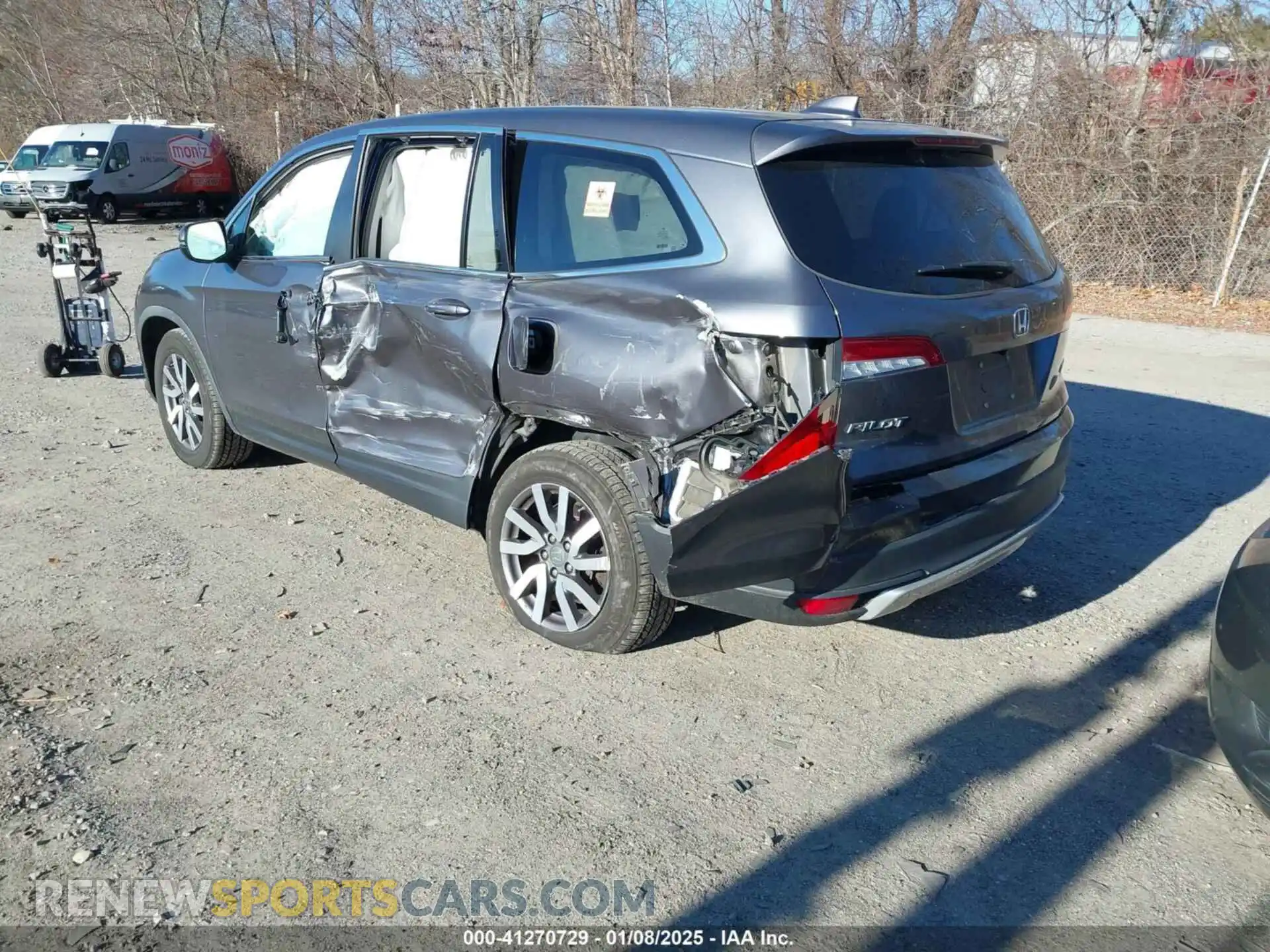 3 Photograph of a damaged car 5FNYF6H5XKB051708 HONDA PILOT 2019