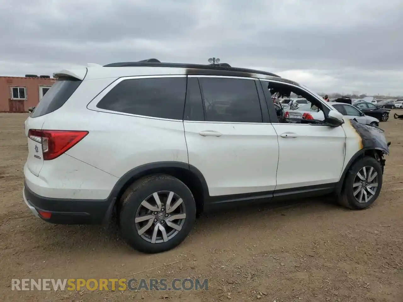 3 Photograph of a damaged car 5FNYF6H5XKB054155 HONDA PILOT 2019