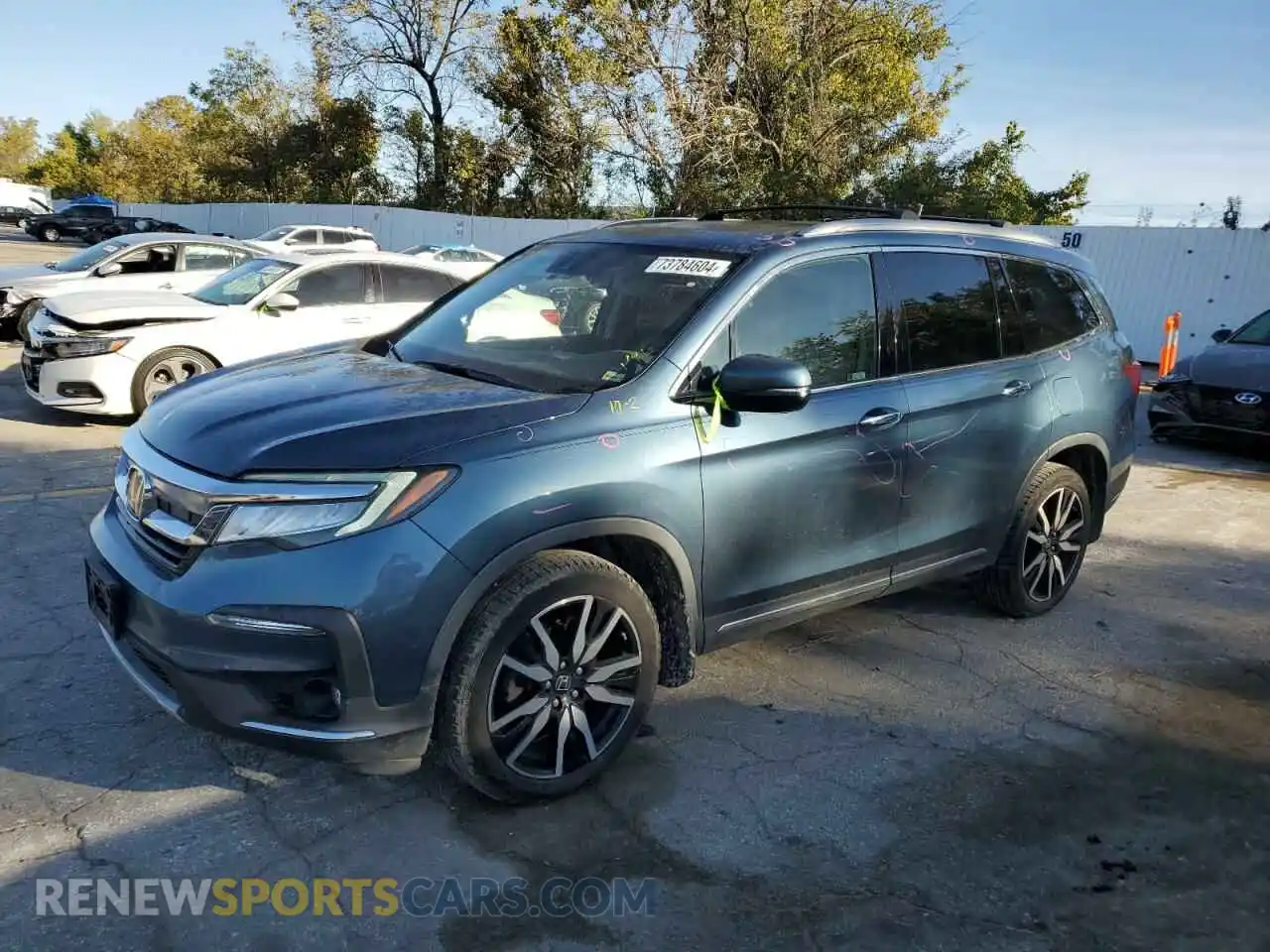 1 Photograph of a damaged car 5FNYF6H62KB005413 HONDA PILOT 2019