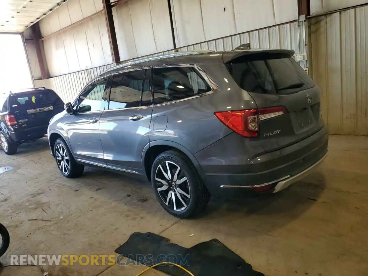 2 Photograph of a damaged car 5FNYF6H93KB094547 HONDA PILOT 2019