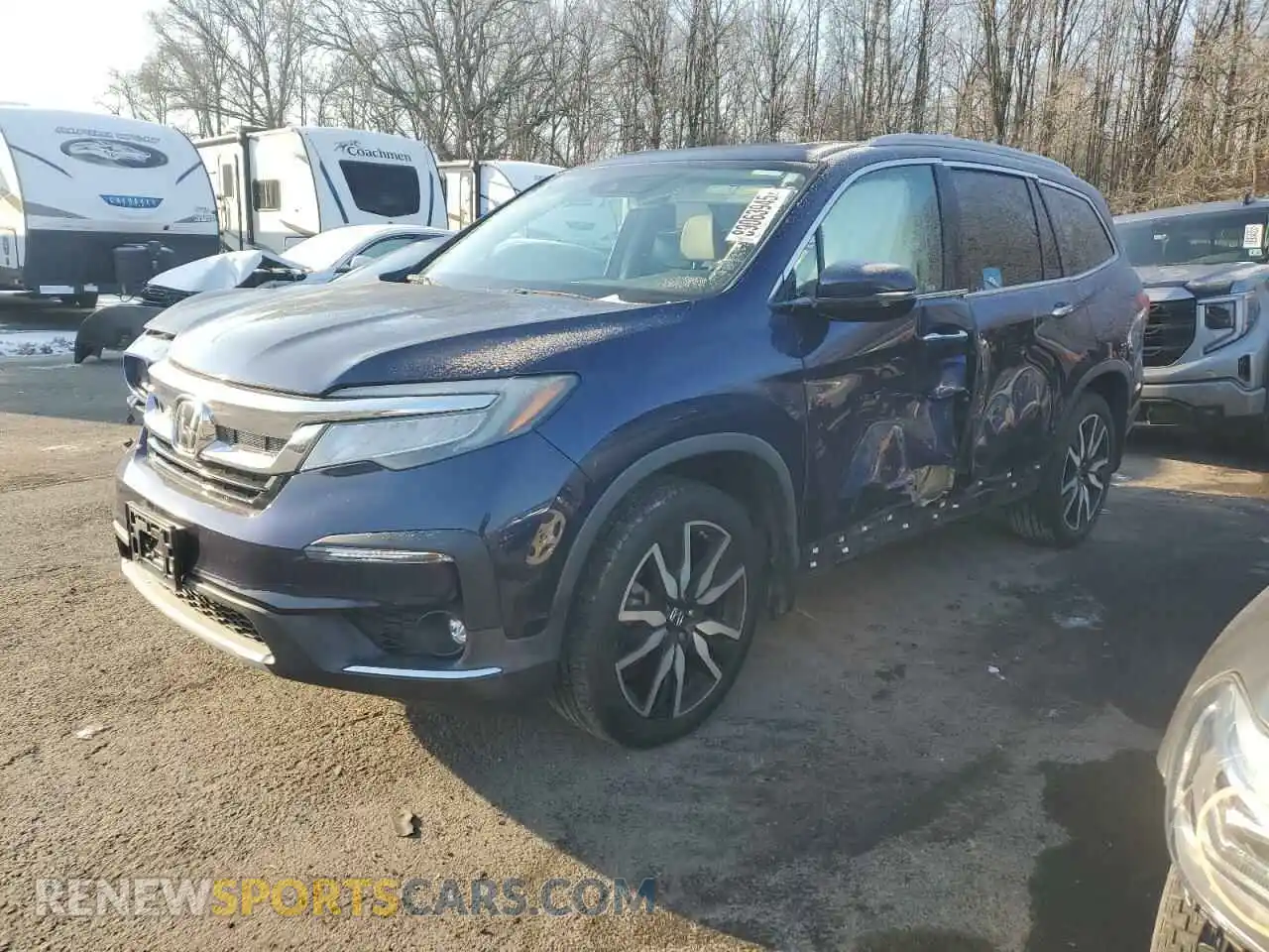 1 Photograph of a damaged car 5FNYF6H97KB011458 HONDA PILOT 2019