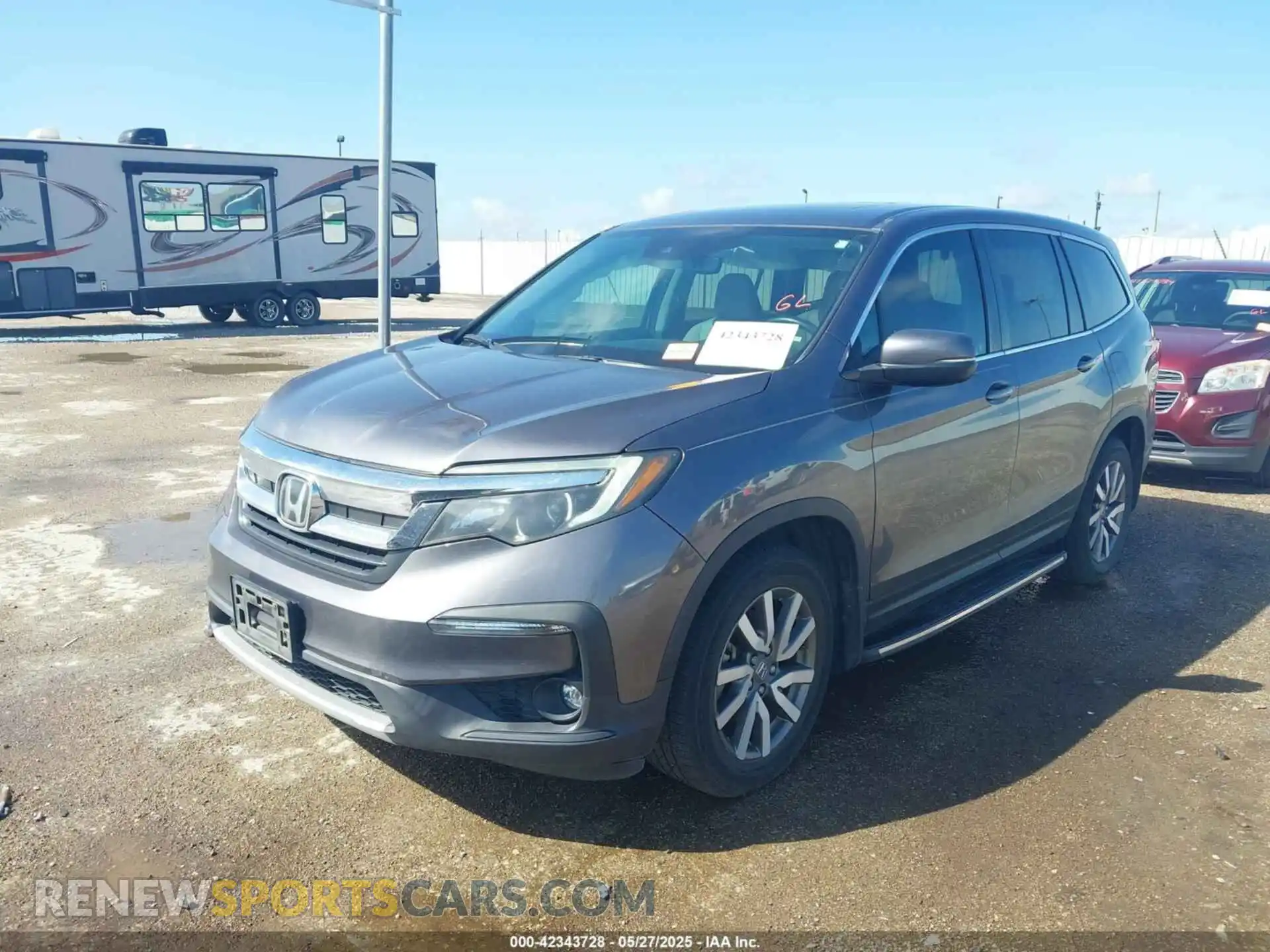 2 Photograph of a damaged car 5FNYF5H52LB026281 HONDA PILOT 2020